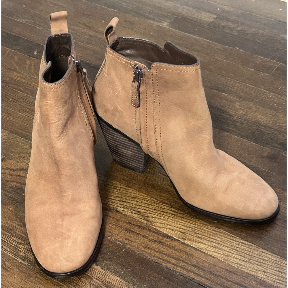 Cole Hann Cheney Women's Camel Suede Ankle Boots Size 7B Block Heel Round Toe